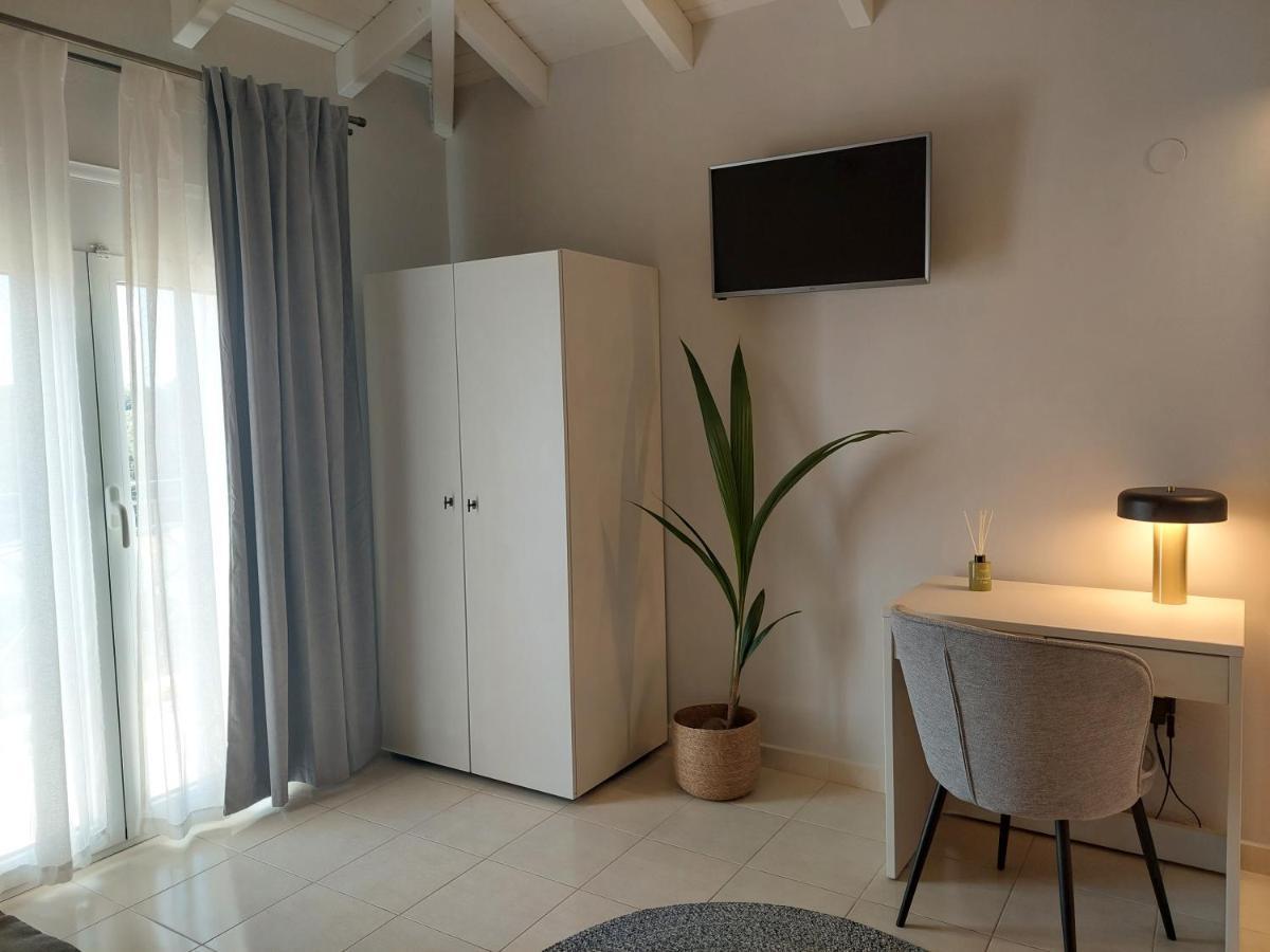 Nikkos Apartments Skala  Ngoại thất bức ảnh