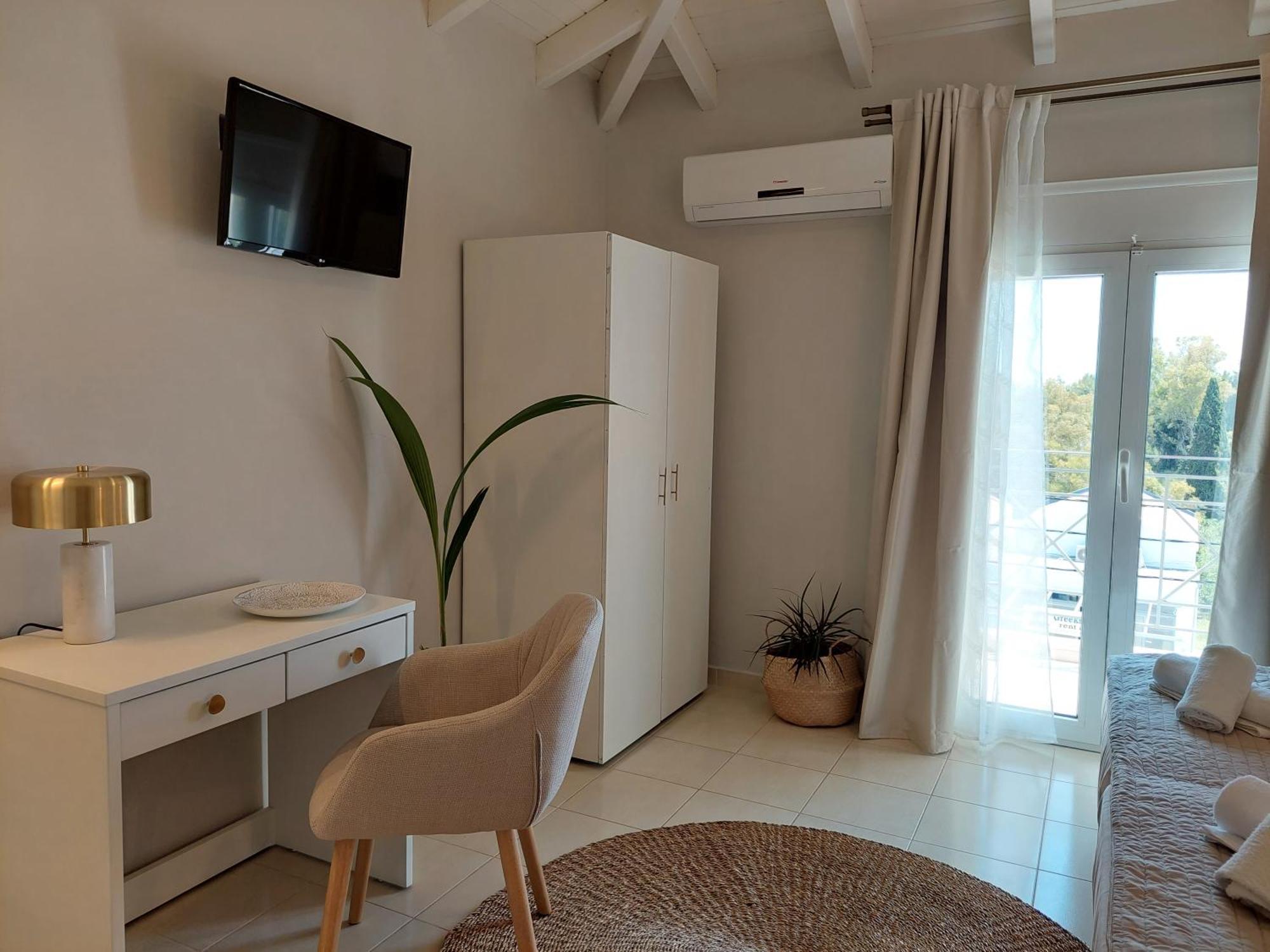 Nikkos Apartments Skala  Phòng bức ảnh